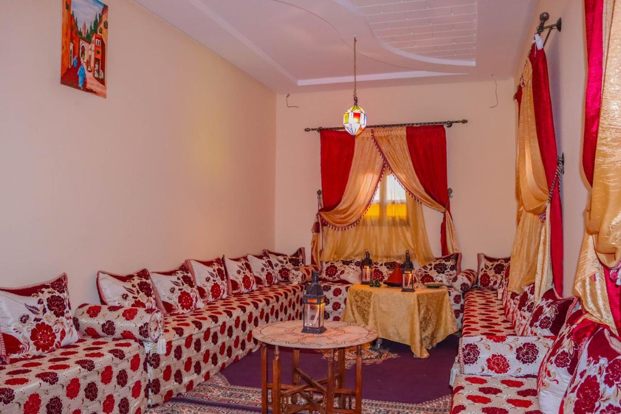 Gite Ait Lmaalam Chez Ahmed Skoura Exteriér fotografie